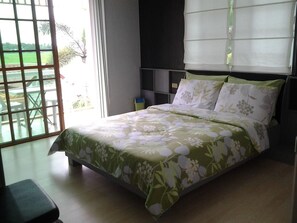 디럭스룸, 발코니 | 책상, 암막 커튼, 다리미/다리미판, 무료 WiFi