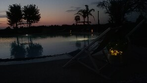 Seasonal outdoor pool, pool umbrellas, pool loungers - Falcon Home Resort (Lizzanello)