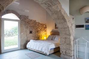 Executive Villa, 6 Bedrooms, Private Pool, Garden View