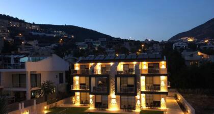 Stonehaus Apart Dublex 3 + 1 Jakuzzi ja merinäköala Kalkan nro 5