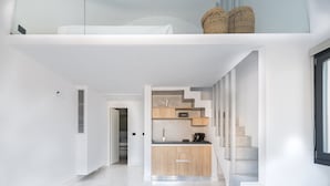 Superior-Suite, eigener Pool | Eigene Küche | Espressomaschine, Wasserkocher mit Kaffee-/Teezubehör, Kühlschrank