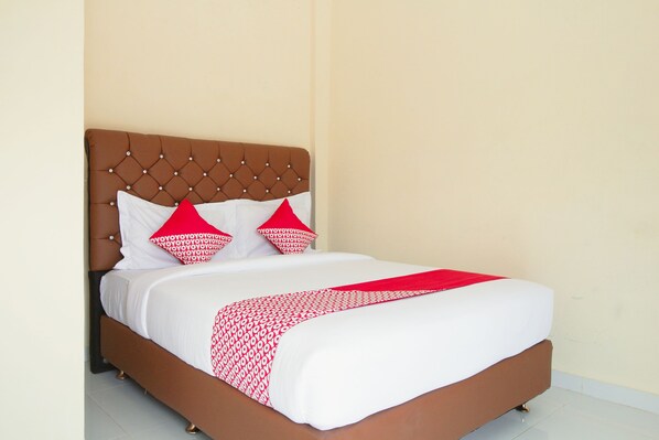 Chambre Standard double | Accès au Wi-Fi (inclus), literie fournie