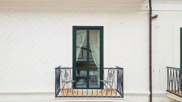 Superior Double Room, Balcony | Terrace/patio