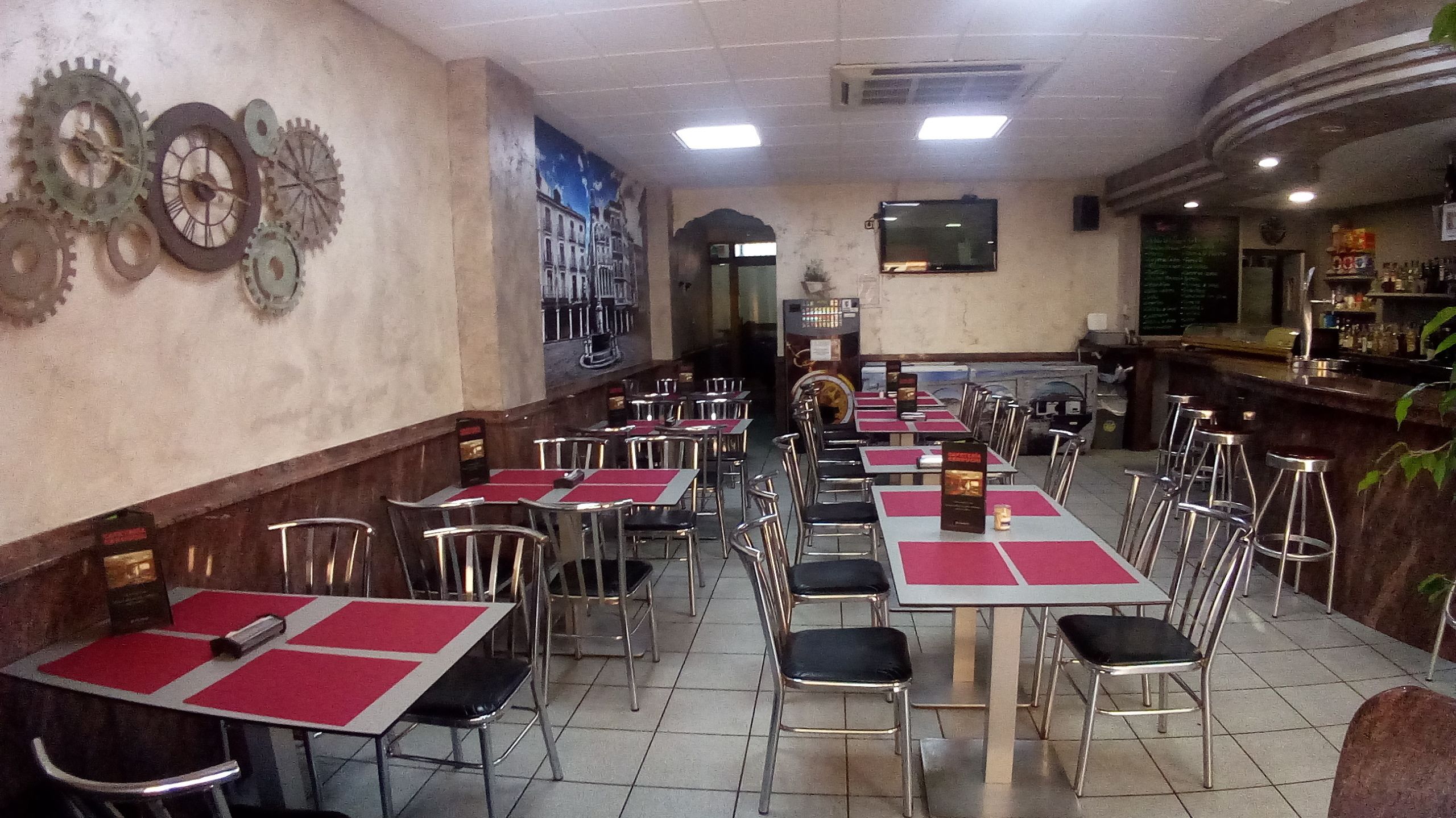 Foto - Hostal Serruchi