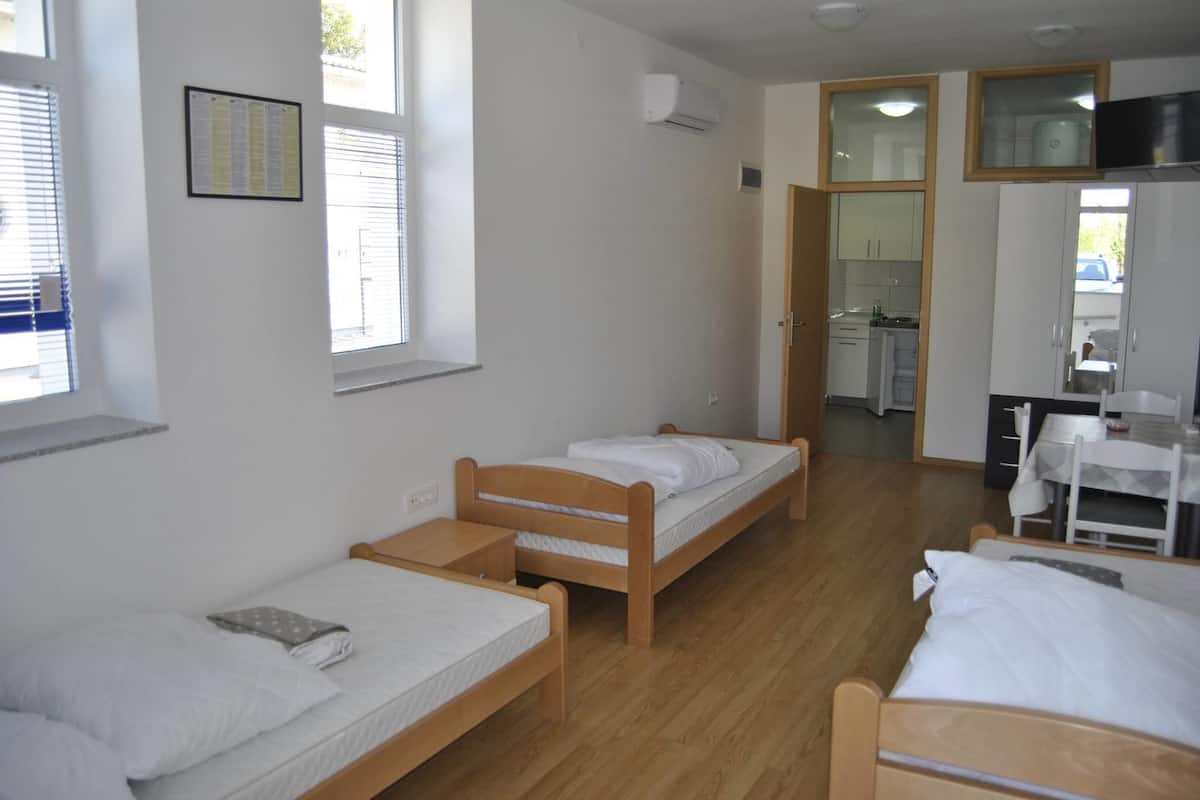 Classic-Dreibettzimmer | Innenbereich