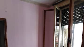 Casa City, bagno condiviso | 3 camere, con arredamento individuale, Wi-Fi gratuito