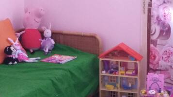 Casa City, bagno condiviso | 3 camere, con arredamento individuale, Wi-Fi gratuito