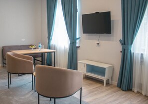 ห้องเอ็กซ์คลูซีฟดับเบิลหรือทวิน, ปลอดบุหรี่ | เครื่องนอนระดับพรีเมียม, โต๊ะทำงาน, พื้นที่ทำงานแบบใช้แล็ปท็อป