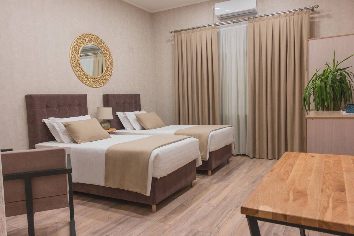 Design Double or Twin Room | Premium bedding, desk, laptop workspace, blackout drapes