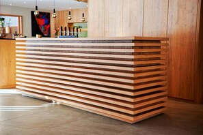 Bar (in der Unterkunft)