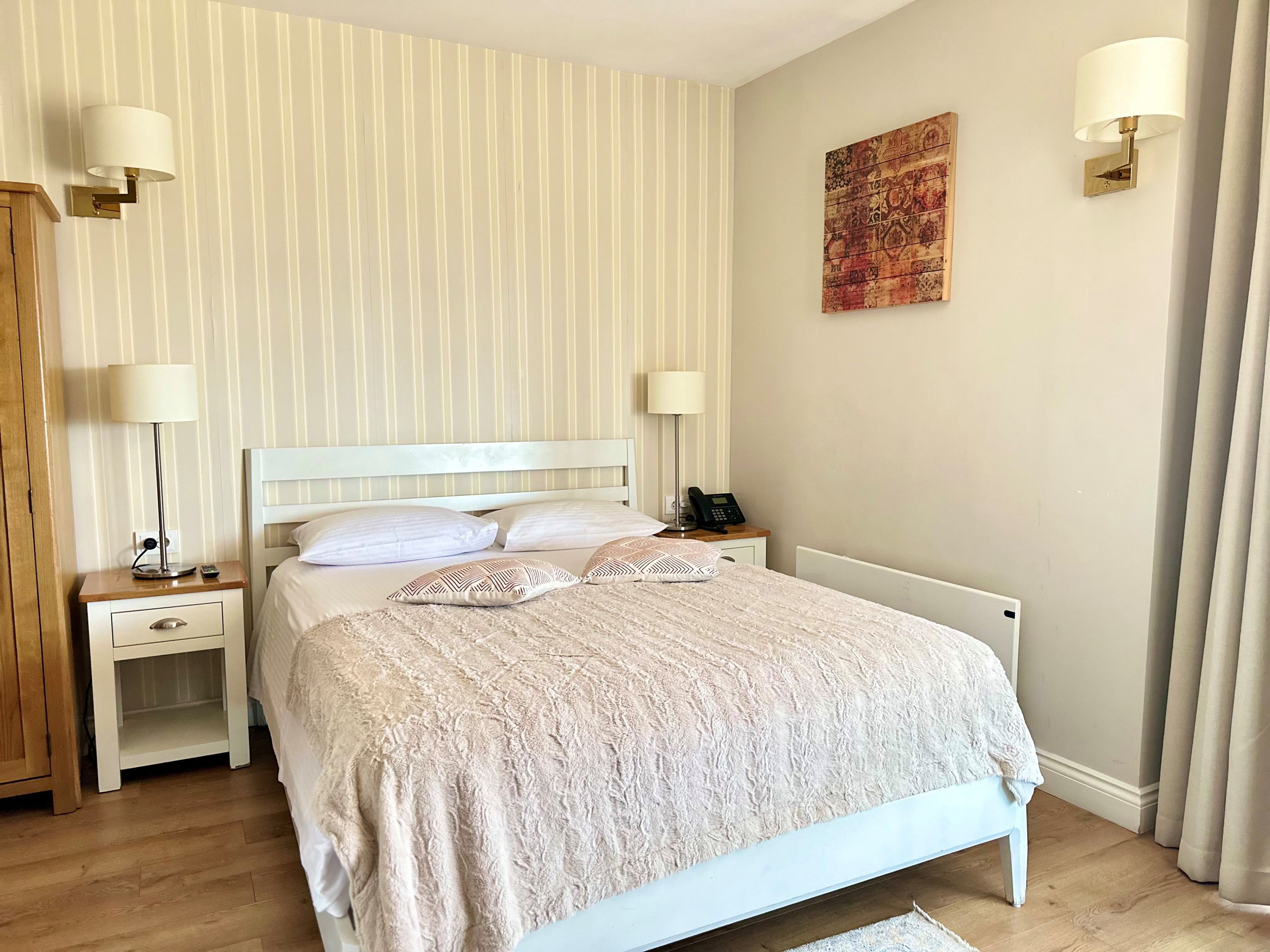 Studio, 1 Bedroom, Kitchen | Individually decorated, individually furnished, iron/ironing board