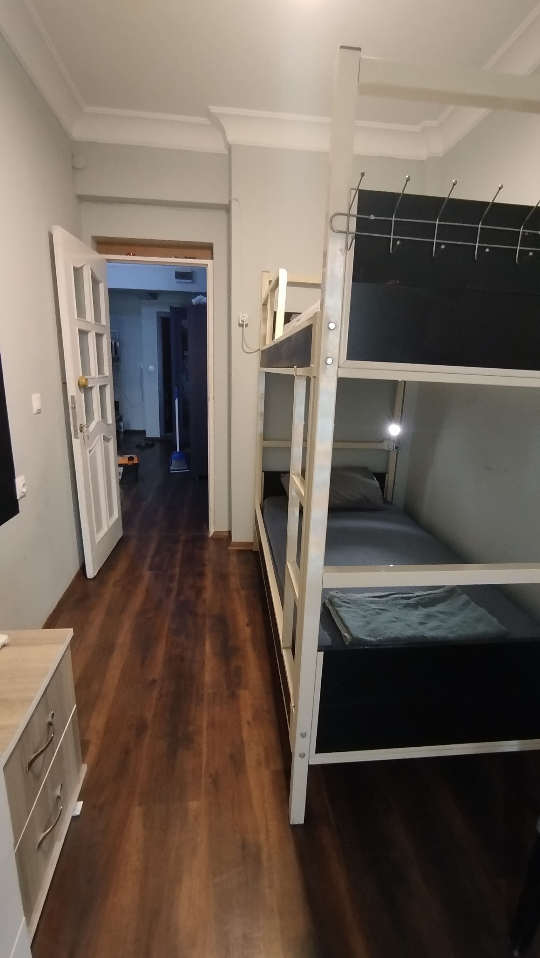 1 Bed in 2-Bed Room (8-Bed Floor) | Ropa de cama de alta calidad y insonorización 