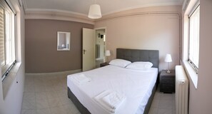 2 bedrooms, desk, internet, bed sheets - Joanna's house.Gorgeous Summer house with sea view (Dilesi)