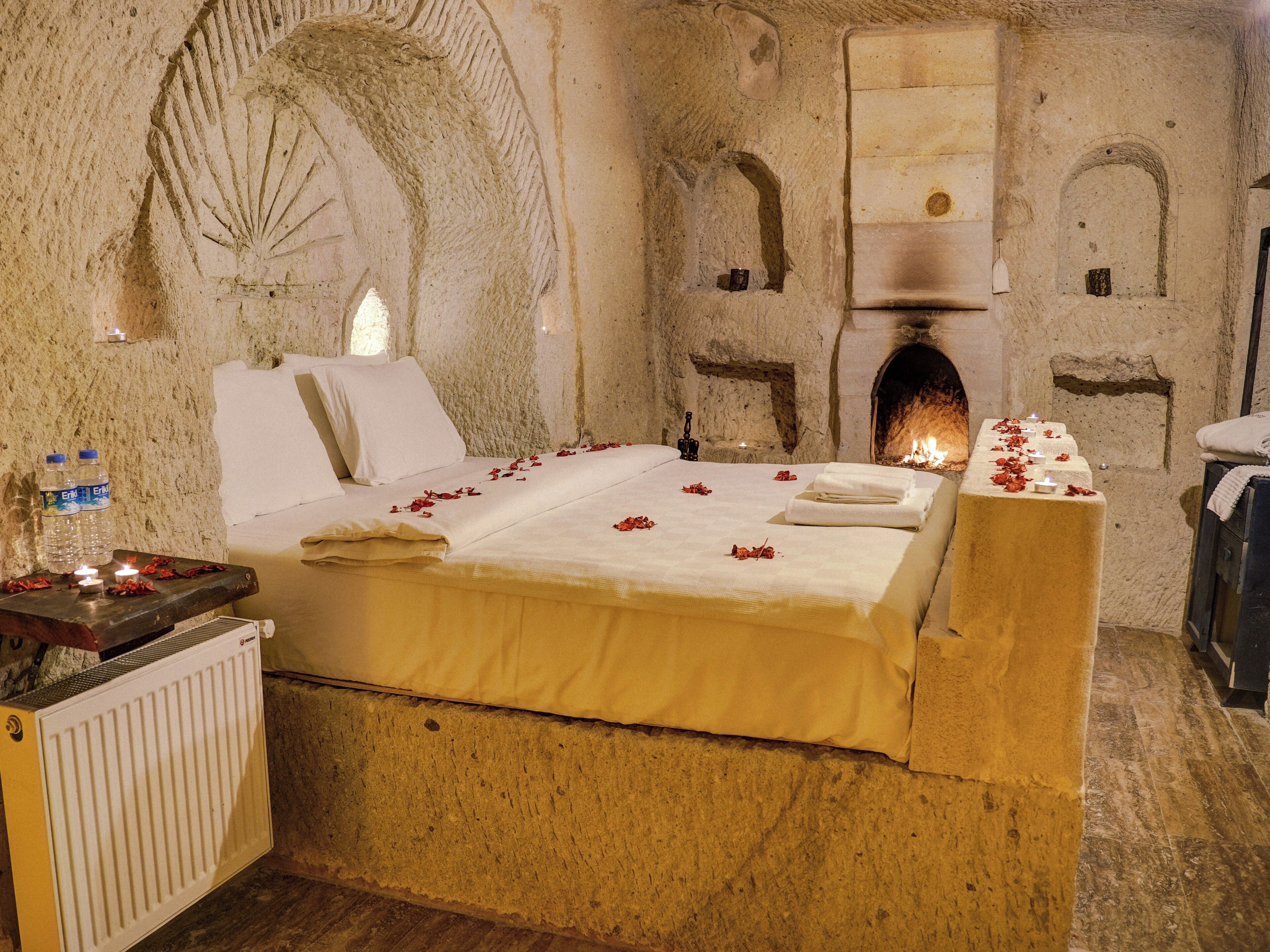 Defne Cave Honeymoon Suite | 1 bedroom, premium bedding, down comforters, memory foam beds