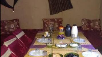 Free daily full breakfast