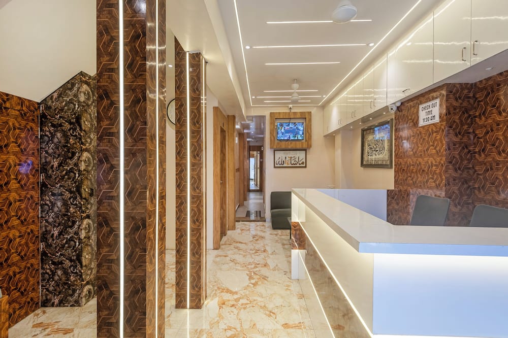 Hotel Al Madina Palace