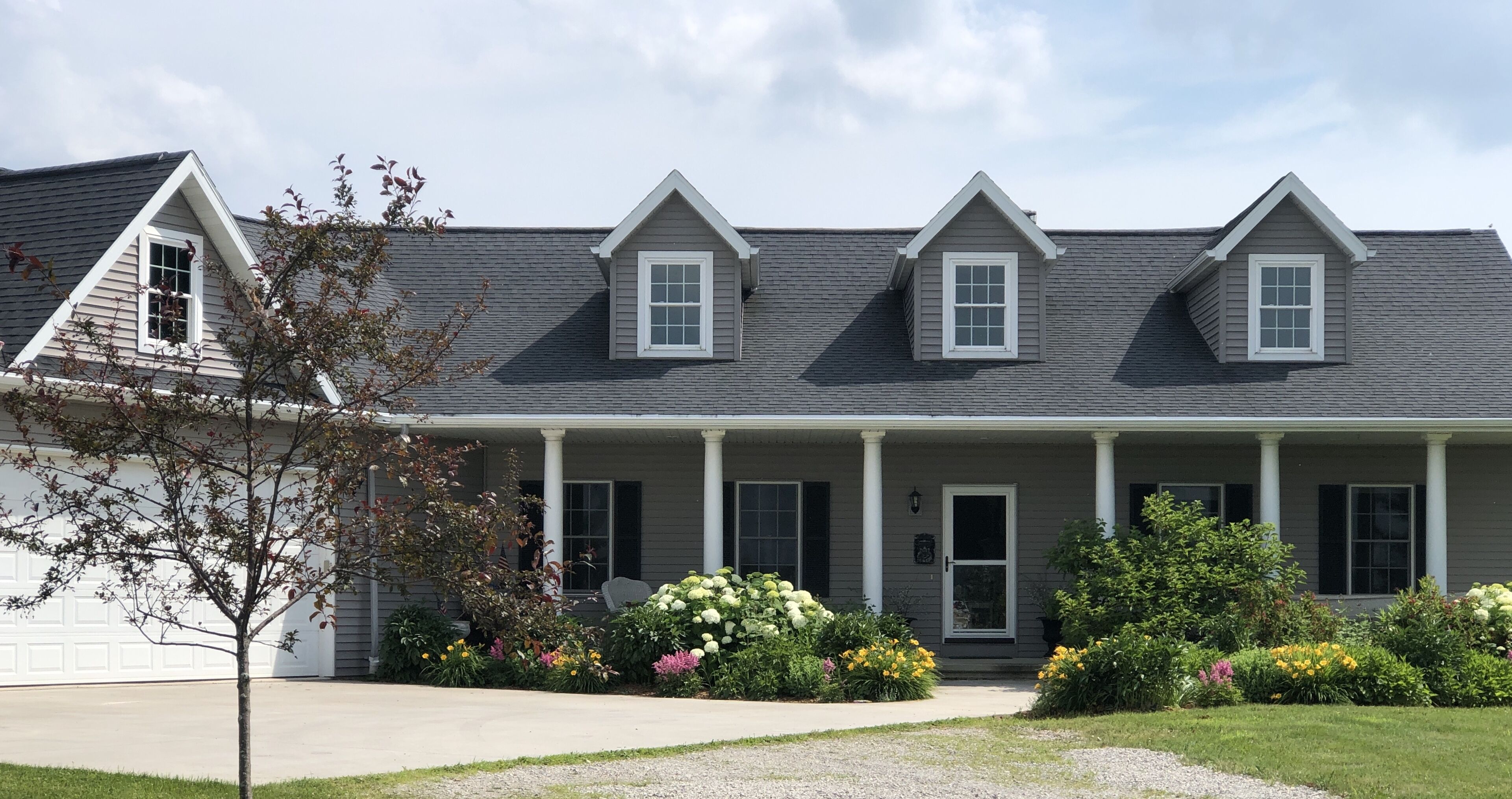 EAA Relaxing Country Home