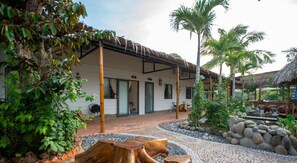 Property grounds - Homestay Songngu Pisces (Can Tho)