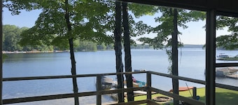 Viehättävä Rose Lake rantatalo