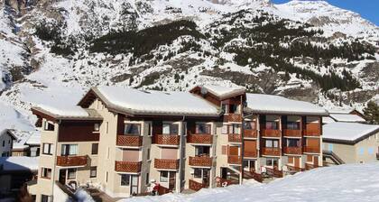 Appartement pour 4 personnes avec balcon exposé sud au pied des pistes à Val Cenis Lanslevillard