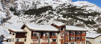 Apartment for 4 in "Les Hauts de Val Cenis" – Ski-in/Ski-out, Near ESF & Shops