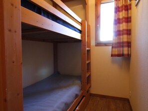 2 bedrooms, free WiFi