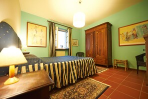 Deluxe Apartment | Soundproofing, iron/ironing board, free WiFi