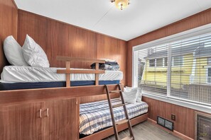 3 Schlafzimmer, kostenloses WLAN, Bettwäsche