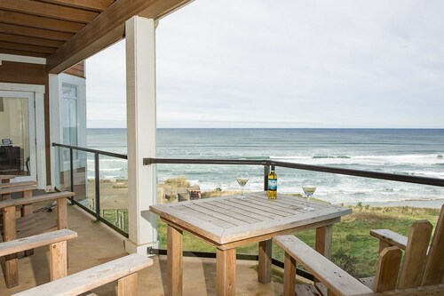 Panoramic Pacific Views at this 2nd floor luxury oceanfront condo, beach access