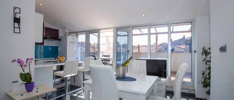 Lägenhet - 2 sovrum (Four Tower) | Matservice på rummet