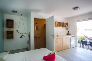 1 غرفة نوم ومكواة/لوح كي وواي فاي وملاءات أسرّة