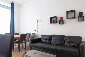TV - Souplex - 4P - Paris city center (Paris)