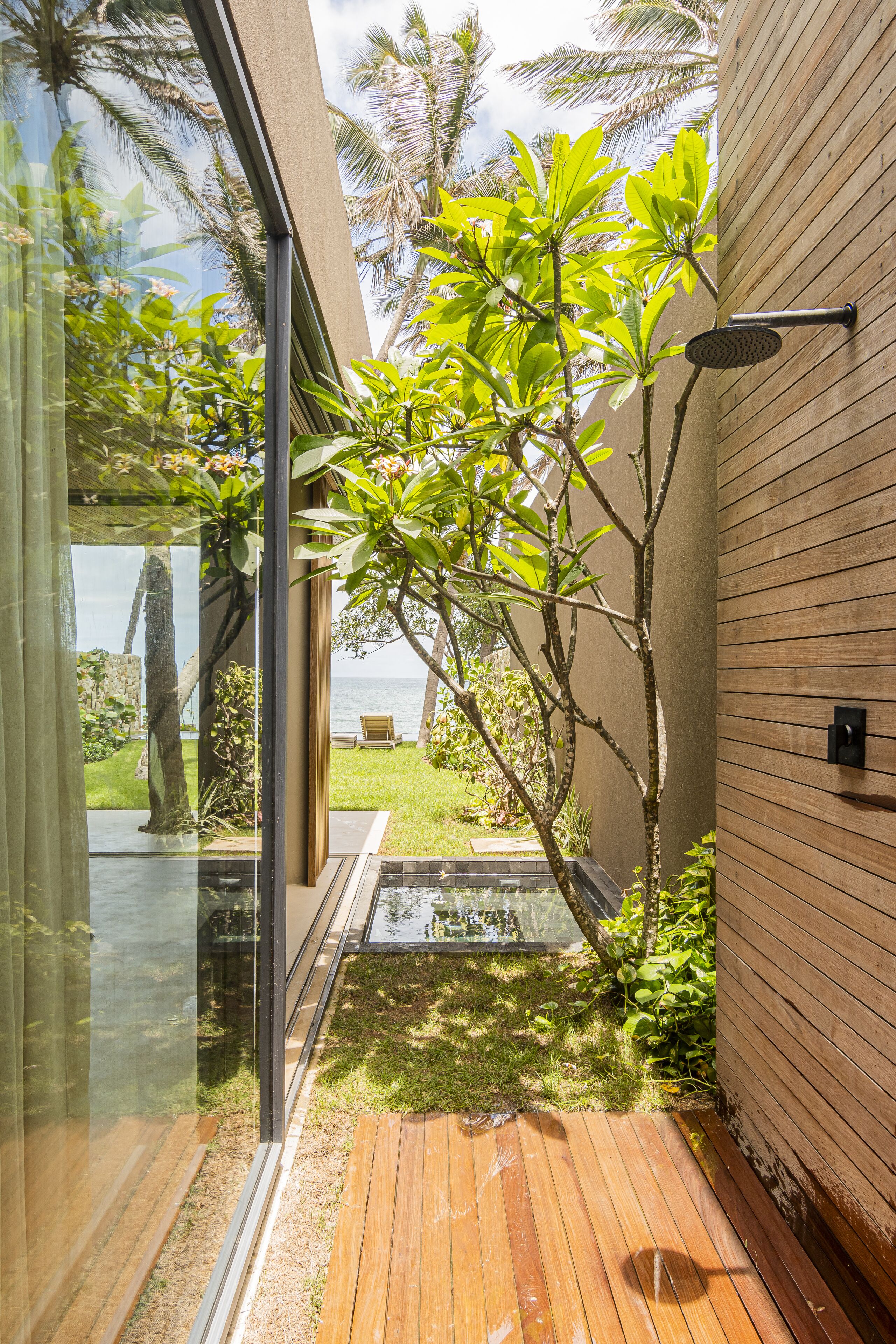 deluxe bungalow (vila nordestina rendeira) | 2 bedrooms, premium bedding, pillow-top beds, minibar