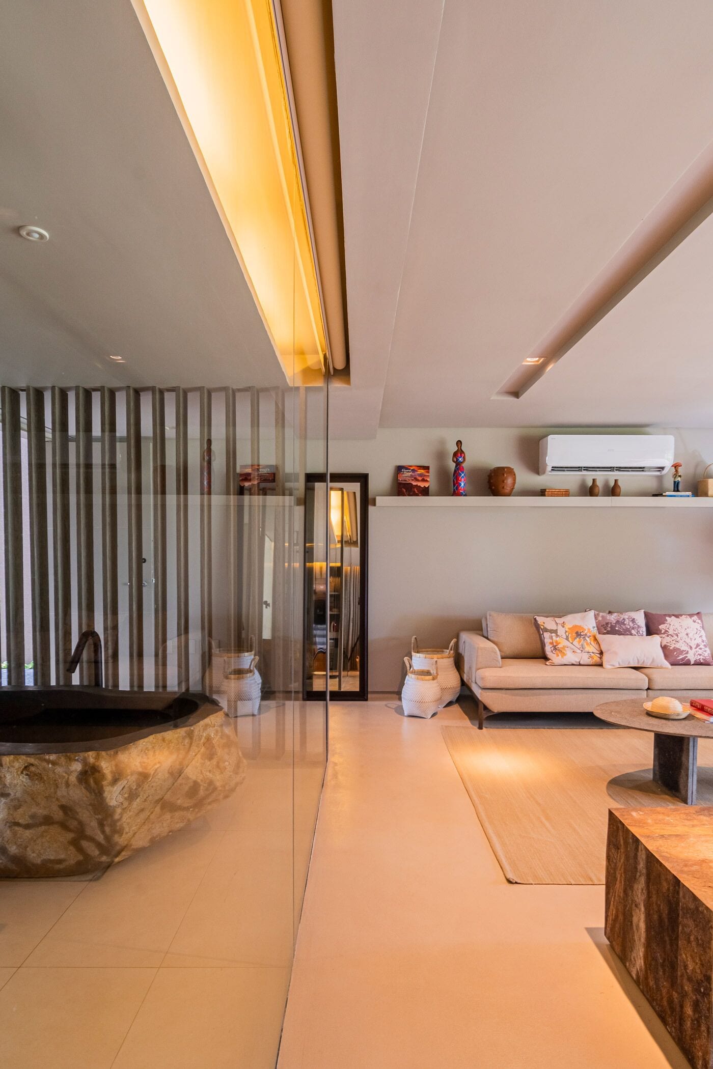 superior villa (vila árvore) | bathroom | shower, designer toiletries, hair dryer, bathrobes