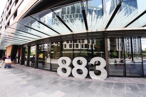 Exterior detail - 21 Docklands (Docklands)