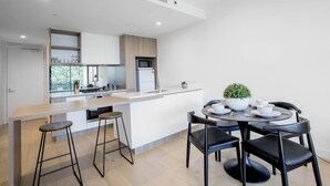 Unclassified image, 4 of 25, button - 84 Bleu Ambre Apartment (Box Hill)