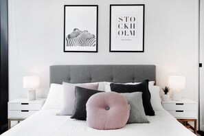 1 bedroom, iron/ironing board, bed sheets