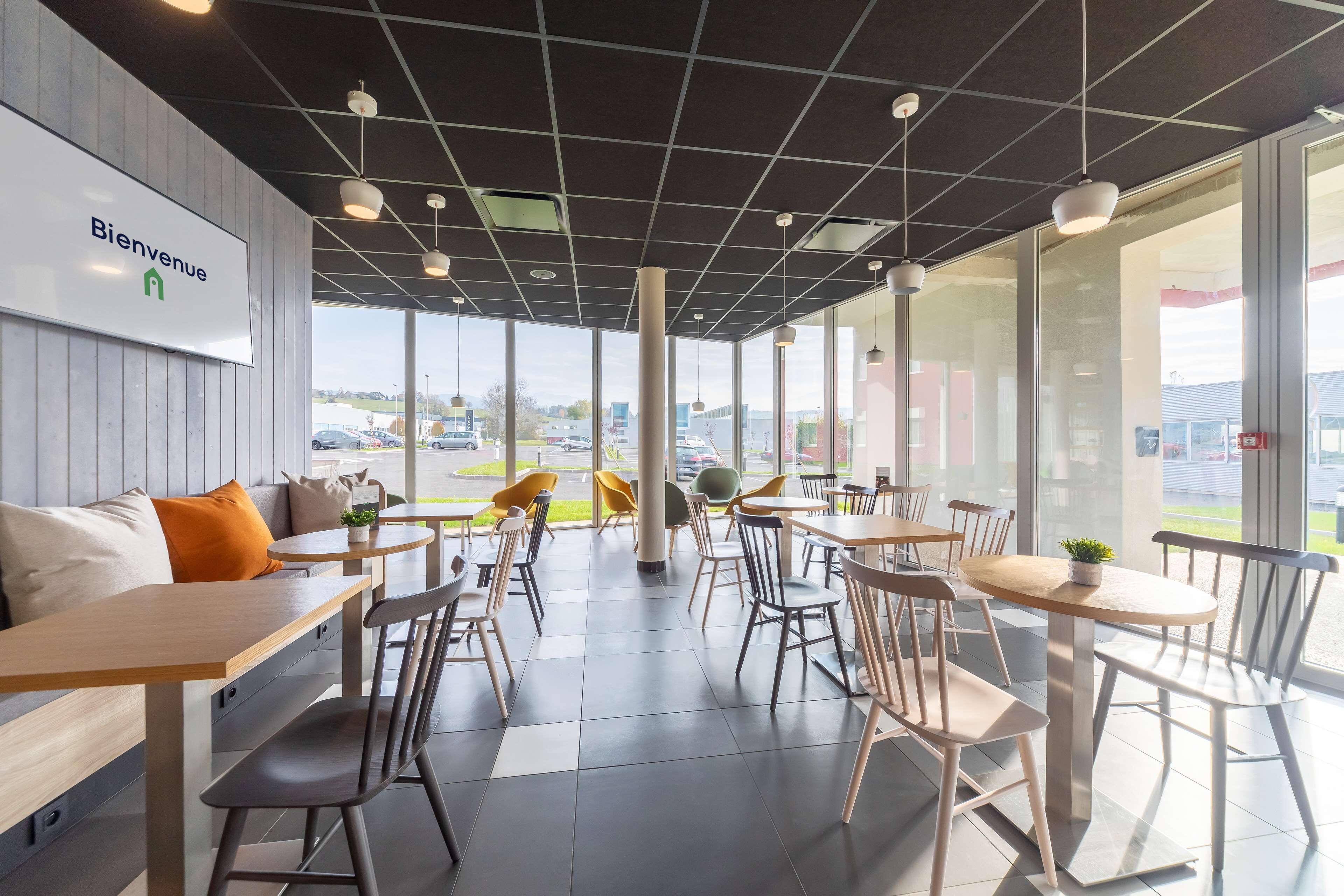 daily buffet breakfast (eur 15 per person)