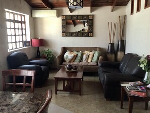 Esmorzar diari continental gratuït 