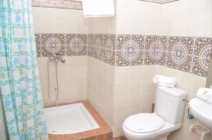 Bathroom - Dar Almaram (Tangier)