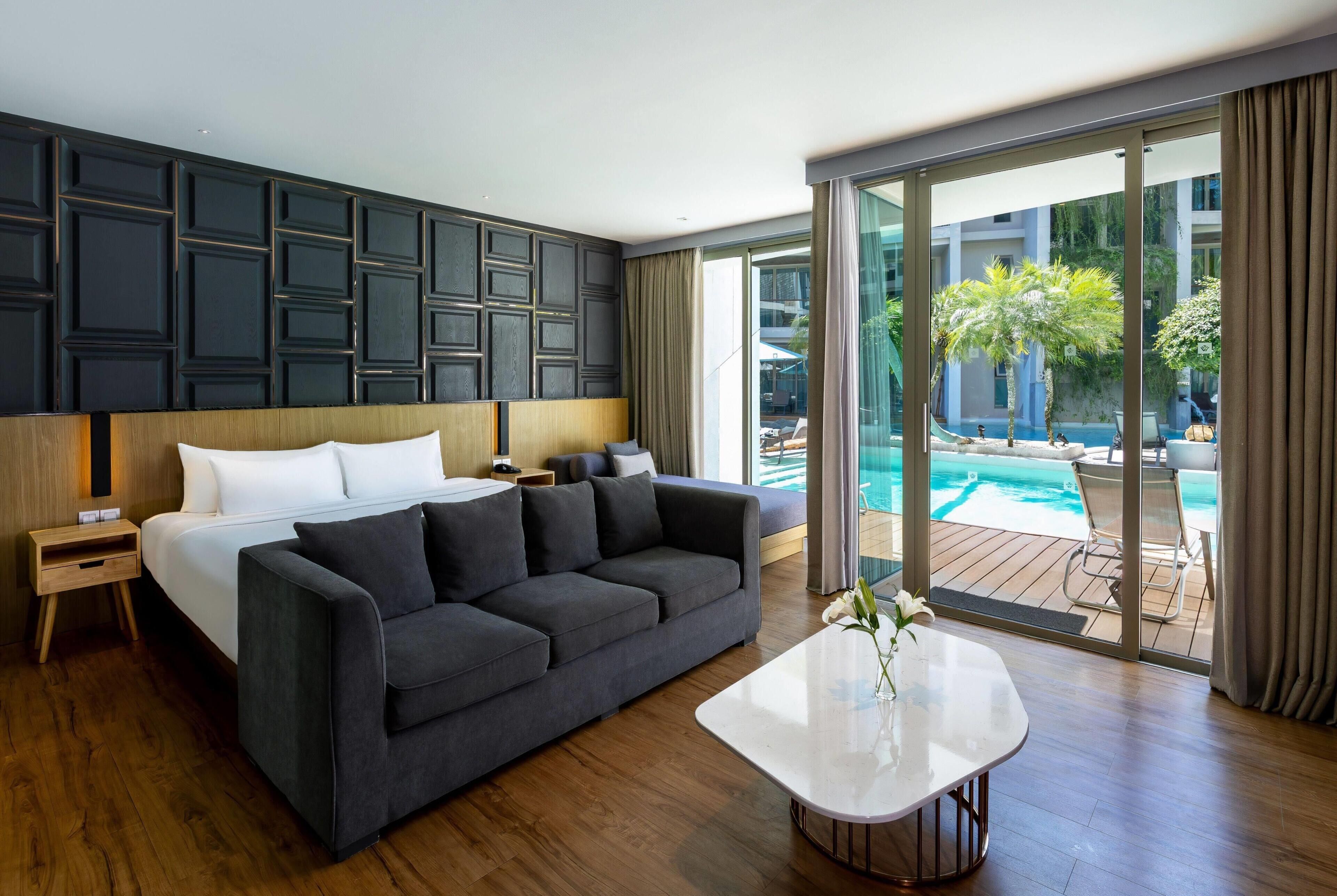Suite estudio, 1 cama de matrimonio grande, no fumadores, acceso a la piscina | Vistas desde la habitación