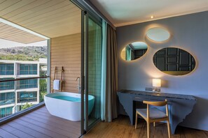 Caja de seguridad en la habitación y decoración personalizada 