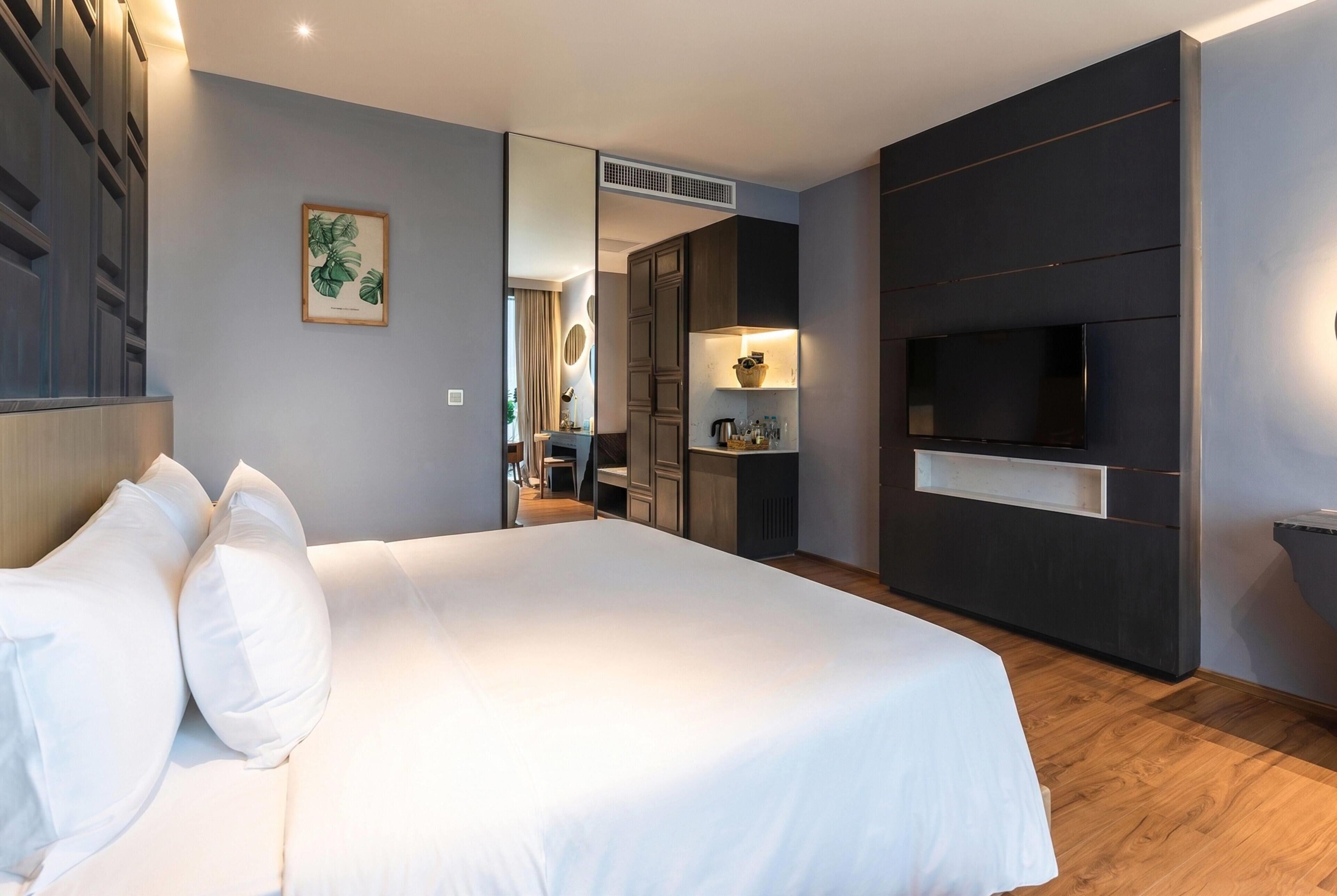 Caixa forta a l'habitació, decoració individual i mobiliari individual 