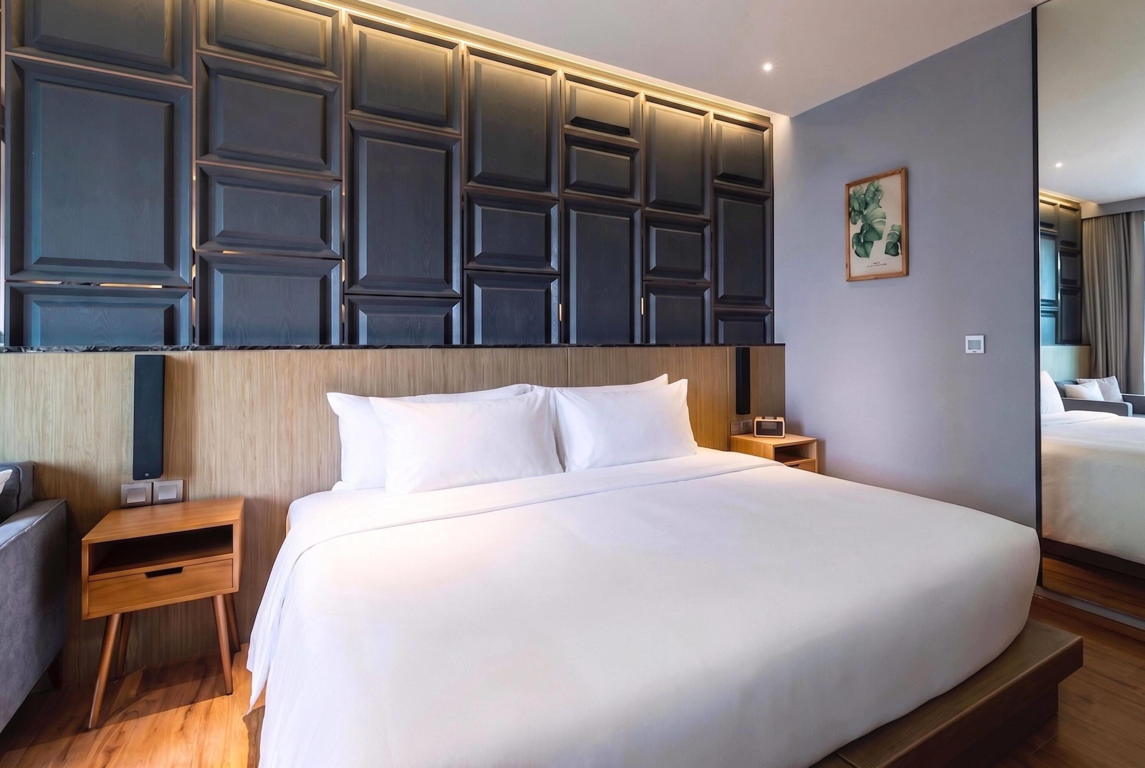 In-room safe, desk, laptop workspace, blackout curtains