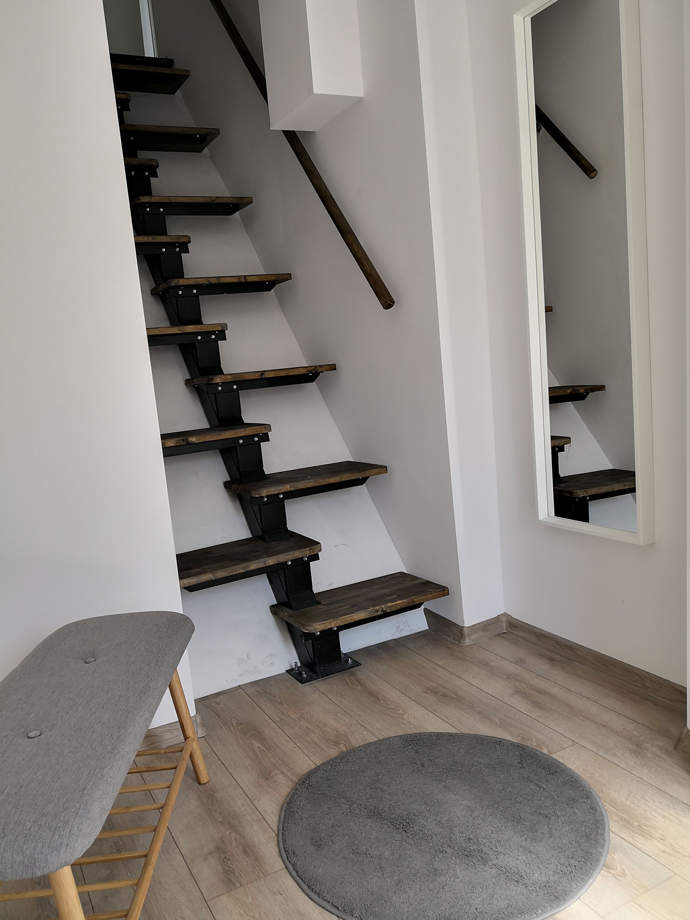 Apartment, 1 Bedroom (Attic) | Seterika/papan seterika, katil bayi/kot (percuma), Wi-fi percuma 