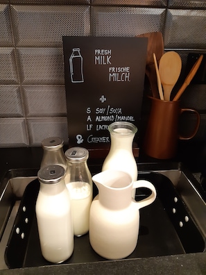 Daily buffet breakfast (EUR 16 per person)