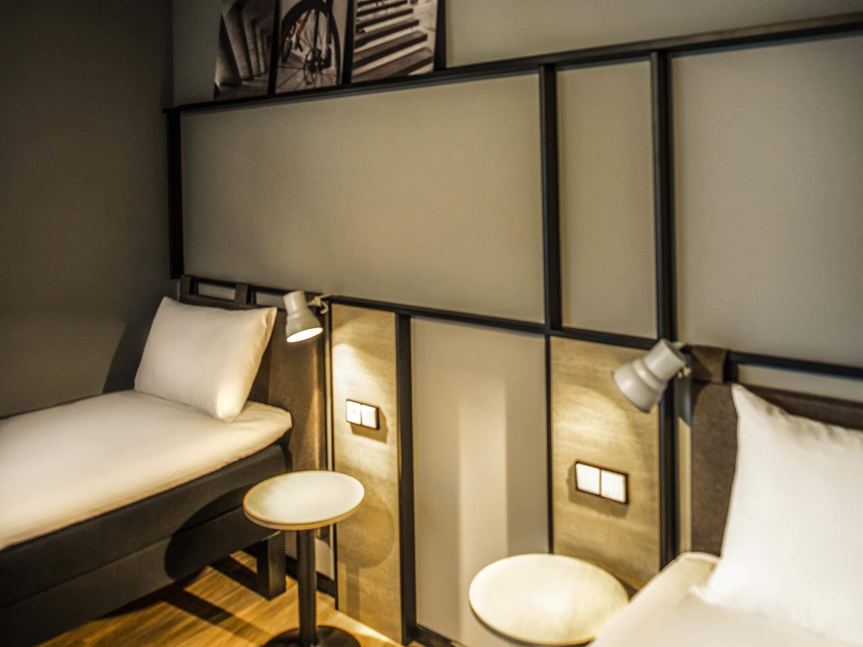 ห้องสแตนดาร์ด, เตียงเดี ่ยว 2 เตียง (New Sleep Comfort Concept) | โต๊ะทำงาน, พื้นที่ทำงานแบบใช้แล็ปท็อป, ห้องเก็บเสียง, Wi-Fi ฟรี