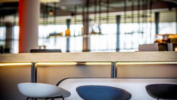 Bar (in der Unterkunft)