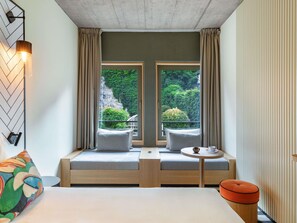 In-room safe, individually decorated, individually furnished - Mercure Luxembourg off Kirchberg (Luxembourg City)