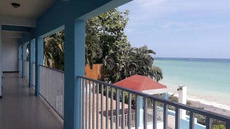 Grand Room | Balcony view